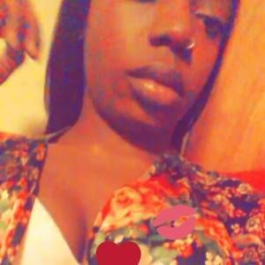 Meet your Posher, Karima